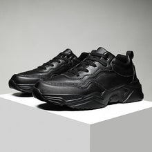 Load image into Gallery viewer, Fashion Men's Sneakers Winter Plush Casual Shoes Trainers Lightweight Vulcanize Walking Sneakers Warm Anti-Slip Soft Sole Warm Fur Lined Winter Comfortable Sneakers
