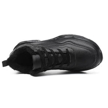 Load image into Gallery viewer, Fashion Men's Sneakers Winter Plush Casual Shoes Trainers Lightweight Vulcanize Walking Sneakers Warm Anti-Slip Soft Sole Warm Fur Lined Winter Comfortable Sneakers
