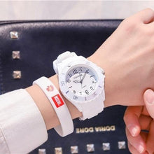 Load image into Gallery viewer, Fashion Silicone Women Watches Simple Sport Quartz Wristwatches Fresh Children Clock Casual Quartz Wristwatch Silicone Band Watch For Women Girls Student Watches
