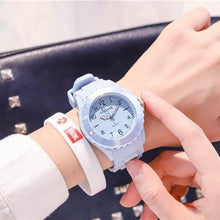 Load image into Gallery viewer, Fashion Silicone Women Watches Simple Sport Quartz Wristwatches Fresh Children Clock Casual Quartz Wristwatch Silicone Band Watch For Women Girls Student Watches
