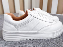 Load image into Gallery viewer, Fashion White Split Leather Women Sneakers White Lace Up Women Casual Shoe Luxury Leather Womens Sneakers Spring Casual Women Fashion Flat Sneakers
