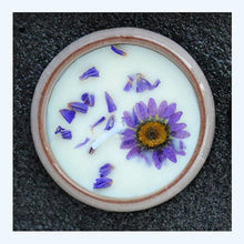 Load image into Gallery viewer, Flower Aromatherapy Candle Soy Wax Home Decorative Scented Candles  Portable Travel Jar Aromatherapy Candles Set Used for Stress Relief in Bath Yoga Sleep Ideal for Thanksgiving Christmas Birthday Wedding Party Home Decoration Aroma Candles
