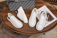 Load image into Gallery viewer, Genuine Leather Women Platform Sneakers Autumn Fashion Sports Little White Shoes Platform Flats Casual Lace Up Woman Comfort Walking Sneakers
