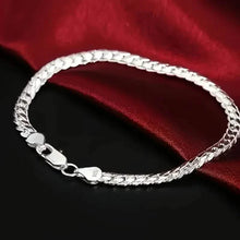 Load image into Gallery viewer, Gleaming Treasure Elegant 925 Sterling Silver Bracelet
