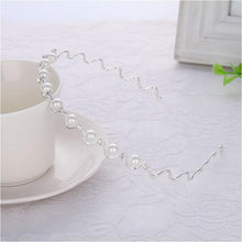Load image into Gallery viewer, Gold Metal Hairbands For Women Hair Accessories Designer Band Hoops Wedding Pearl Headband Metal Bridal Headwear Bands
