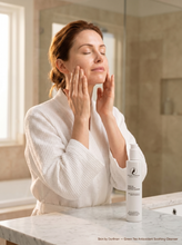 Load image into Gallery viewer, Green Tea Antioxidant Soothing Cleanser

