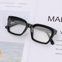 Load image into Gallery viewer, High Quality Fashion Square Frame Reading Glasses Men Women Fashion Oversized Frame High-definition Presbyopia Eyeglasses For Men And Women Diopter 0~+ 3.00
