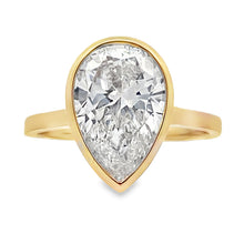 Load image into Gallery viewer, Genuine 3.00ct Lab Grown Diamond  14KT Yellow Gold
