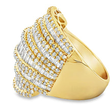 Load image into Gallery viewer, 2.75ct Diamond Ring 14KT Yellow Gold
