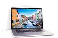 Load image into Gallery viewer, 2018 Apple MacBook Pro 15-Inch Core i9 2.9GHz-4.8GHz 32GB RAM 1TB SSD (Silver)
