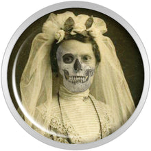Load image into Gallery viewer, Undead Bride and Groom Halloween Plug Set 18mm
