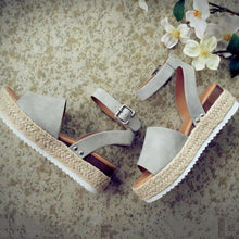 Load image into Gallery viewer, Ladies Elegant Leopard Shoes For Women High Heels Sandals Summer Flip Flop Platform Sandals High Platform Sandals Thick Bottom Belt Buckle Shoes Adjustable Strap Sandals
