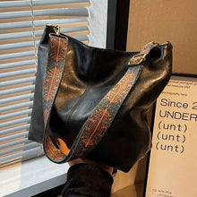 Load image into Gallery viewer, Large Geometric Crossbody Bag
