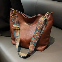 Load image into Gallery viewer, Large Geometric Crossbody Bag
