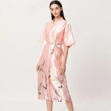 Load image into Gallery viewer, Lightweight Black Floral Birds Printed Women Bathrobe Elegant Design Floral Breathable Robe
