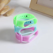 Load image into Gallery viewer, Luminous Glowing Silicone Wrist Strap For Smart Watch Bands Replacement Bracelet Soft Silicone Watch Strap Glow-in-Night Safety And Children Anti-Scratch Protective Watch Bands
