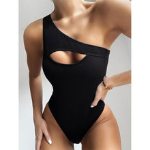 Load image into Gallery viewer, Luxury Black Female Swimsuit Vintage One Piece Ruffled Push Up Tummy Control Swimwear Halter One Piece Slimming Retro Swimsuit Women's Plus Size Push Up Bathing Suit Solid Red Swimwear Women Padded Bathing Suits
