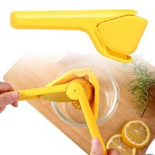 Load image into Gallery viewer, Manual Lemon Squeezer Fold Flat Design
