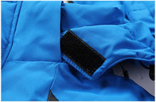 Load image into Gallery viewer, Men Blue Winter Outdoor Jacket New Ski Snow Warm Jacket Coat New Design Stylish Men's Breathable Jacket Comfortable Casual Hooded Waterproof Thick Fleece Jackets For Men Detachable Hood Jacket
