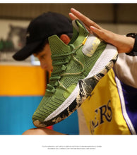 Load image into Gallery viewer, Men Breathable Basketball Shoes Shockproof High Top Sneakers Cushioning Sport Shoes Outdoor Training Ankle Boots Lightning Professional Anti Slip Sports Shoes For Running Walking Sport
