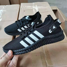 Load image into Gallery viewer, Men Breathable Sneakers Casual Lightweight Running Trainers Mesh Comfortable Sport Fashion Lace Up Mens Mesh Flats Comfortable Walking Mens Sneakers
