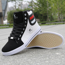 Load image into Gallery viewer, Men's High Top Sneakers Breathable Street Sports Shoes Hip Hop Trendy Style Casual Shoes Fashion Sneakers Breathable Comfort Walking Mens Sneakers
