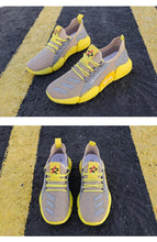 Load image into Gallery viewer, Men's Lightweight Running Shoes New Summer Comfortable And Breathable Sports Outdoor Fashion Sneakers Slip On Lightweight Athletic Fashion Casual Breathable Shoes For Walking Running Jogging
