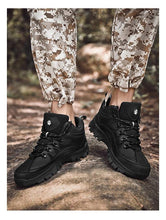 Load image into Gallery viewer, Men's Shoes Sports Outdoor Hiking Shoes Training Men's Boots Waterproof Outdoor Snow Durable Boots Winter Tactical Workout Shoes For Camping Walking
