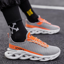 Load image into Gallery viewer, Mens Modern Sneakers Autumn Breathable Black Trendy Sneakers Men Walking Casual Light Sports Men's Running Sneakers Non Slip Athletic Tennis Sneakers

