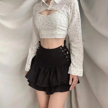 Load image into Gallery viewer, Mini Skirt Girls Sweet Black High Waist Pleated Skirt Cute Dark Lightweight Simple Design Skirts
