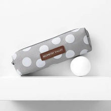 Load image into Gallery viewer, Modern Student Pencil Case Minimalist Simple Pen Bags Durable Zipper Pencil Cases For Office
