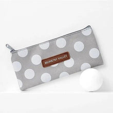 Load image into Gallery viewer, Modern Student Pencil Case Minimalist Simple Pen Bags Durable Zipper Pencil Cases For Office
