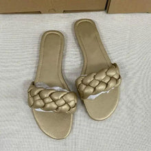Load image into Gallery viewer, New 2021 Summer Sandals Flat Bottom Fashion Women Slides Sandals slipper -  Outdoor designer shoes for women
