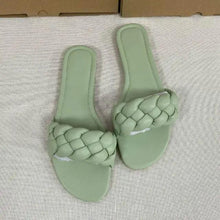 Load image into Gallery viewer, New 2021 Summer Sandals Flat Bottom Fashion Women Slides Sandals slipper -  Outdoor designer shoes for women
