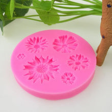 Load image into Gallery viewer, New 3D Flower Silicone Molds Fondant Craft Cake Candy Chocolate Sugarcraft Ice Pastry Baking Tool Mould Soap Mold Cake Decorator Flower Fondant Cake Mold

