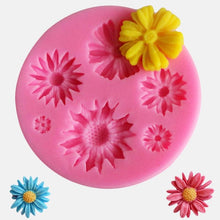 Load image into Gallery viewer, New 3D Flower Silicone Molds Fondant Craft Cake Candy Chocolate Sugarcraft Ice Pastry Baking Tool Mould Soap Mold Cake Decorator Flower Fondant Cake Mold
