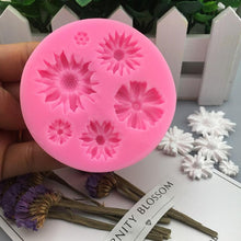 Load image into Gallery viewer, New 3D Flower Silicone Molds Fondant Craft Cake Candy Chocolate Sugarcraft Ice Pastry Baking Tool Mould Soap Mold Cake Decorator Flower Fondant Cake Mold
