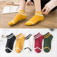 Load image into Gallery viewer, New 5pairs/lot Mixed Colors Ankle Socks Summer Sport Fashion Funny Underwear Women Breathable Soft Combed Out Of Pure Cotton Breathable Socks For Men And Women
