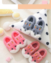 Load image into Gallery viewer, New Autumn Winter Children's Cotton Slippers Cute Home Warm Non-slip Baby Fur Slippers Fashion Home Soft Slippers Memory Foam Indoor Comfy Fuzzy Knitted Slip On Cotton Slippers
