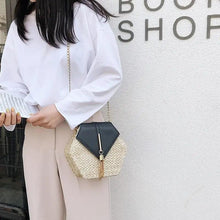 Load image into Gallery viewer, New Famous Mulit Style Straw+leather Handba For Women And Girls  New Fashion Summer Bag Handmade Woven Beach Circle Shoulder Bag
