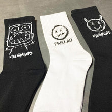 Load image into Gallery viewer, New Fashion Kawaii Cute Smilies Patterned Socks Pure Cotton Cartoon Pattern Hip Hop Style Breathable Mid Tube Socks Skateboard Socks Soft Long Sock for Men And Women
