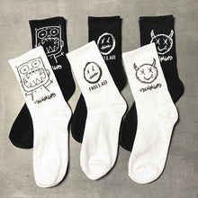 Load image into Gallery viewer, New Fashion Kawaii Cute Smilies Patterned Socks Pure Cotton Cartoon Pattern Hip Hop Style Breathable Mid Tube Socks Skateboard Socks Soft Long Sock for Men And Women
