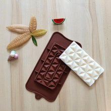 Load image into Gallery viewer, New Silicone Chocolate Mold Triangular Baking Tools Non-Stick Silicone Cake Mould Jelly Candy 3D Molds Kitchen Accessories Break Apart Chocolate Molds Silicone Deep Candy Bar Molds Silicone Shapes
