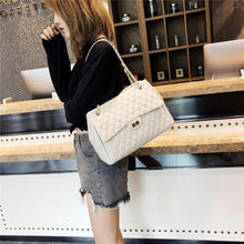 Load image into Gallery viewer, Women Pu Leather Shoulder Bag Fashionable Designer Luxury Female Large Capacity Crossbody Bag
