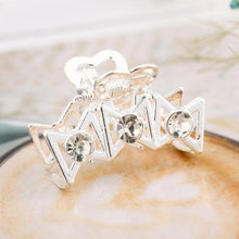 Load image into Gallery viewer, New Small Pearl Hair Claw Rhinestone For Women Hairpins Girls Clamps Hair Crab Clips Metal Hair Accessories Headdress Fashion Hairgrips Band Accessories For Party
