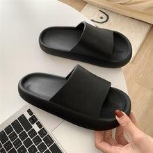 Load image into Gallery viewer, New Stylish Sandals Slip-Proof Thick-Soled Indoor Outdoor Slippers Men Flip Flops House Sleepers House Shoes Non-Slip Bath Shower Shoes Platform Slides Quick Dry Slippers
