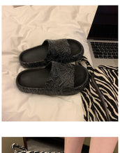 Load image into Gallery viewer, New Stylish Sandals Slip-Proof Thick-Soled Indoor Outdoor Slippers Men Flip Flops House Sleepers House Shoes Non-Slip Bath Shower Shoes Platform Slides Quick Dry Slippers
