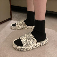 Load image into Gallery viewer, New Stylish Sandals Slip-Proof Thick-Soled Indoor Outdoor Slippers Men Flip Flops House Sleepers House Shoes Non-Slip Bath Shower Shoes Platform Slides Quick Dry Slippers
