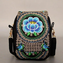 Load image into Gallery viewer, New Vintage Handmade Women Mini Crossbody Bag Pouch, Small Handbag Coin Purse, Style For Ladies
