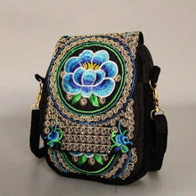Load image into Gallery viewer, New Vintage Handmade Women Mini Crossbody Bag Pouch, Small Handbag Coin Purse, Style For Ladies
